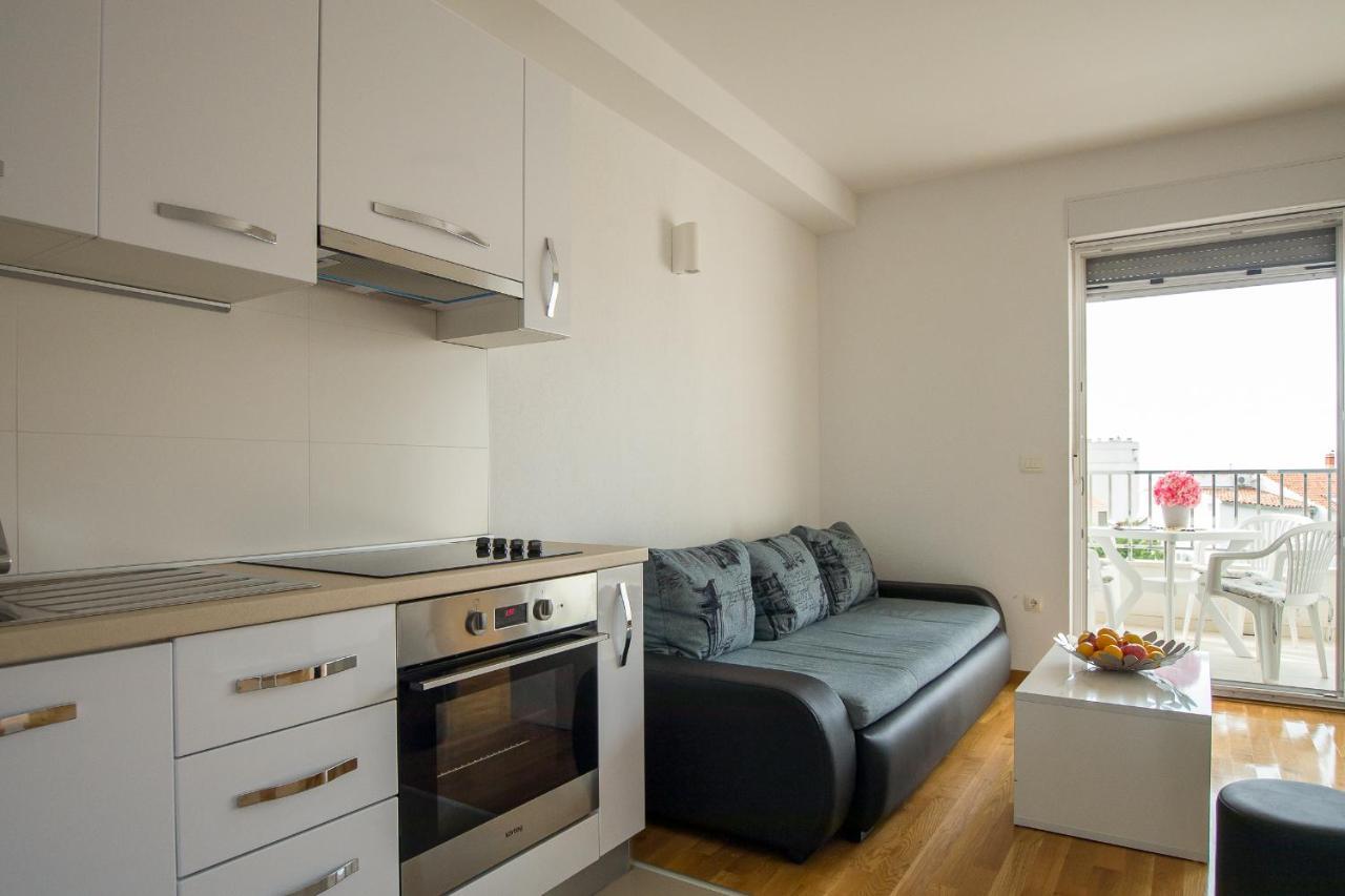 Apartments Mattea Makarska Zewnętrze zdjęcie