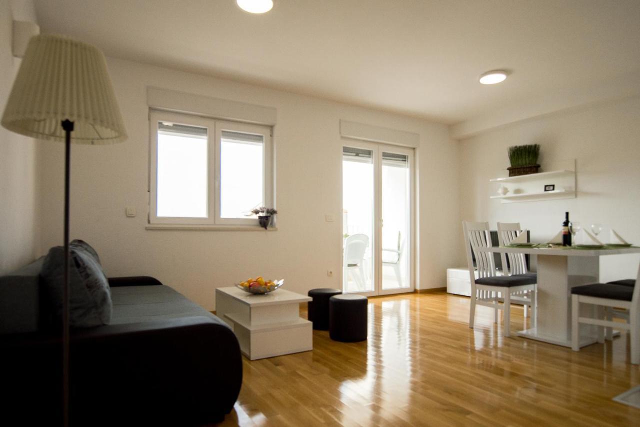 Apartments Mattea Makarska Zewnętrze zdjęcie