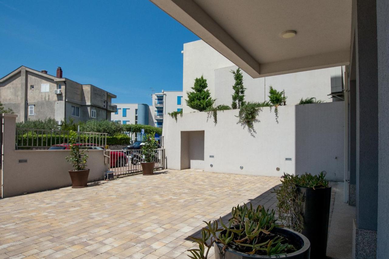 Apartments Mattea Makarska Zewnętrze zdjęcie